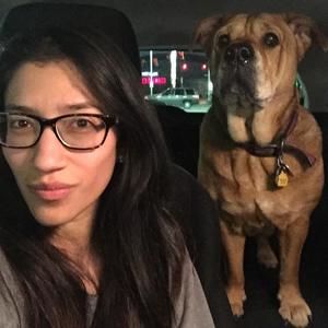 Meet your Posher, Abril