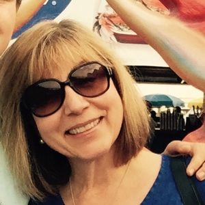 Meet your Posher, Biana