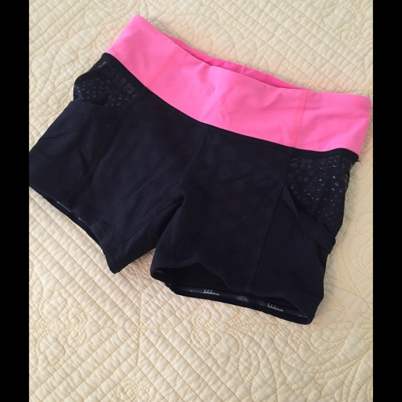 Lulu lemon shorts size 4