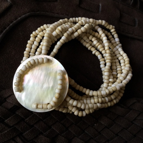 Mother of Pearl Beaded Stretch Bracelet - Picture 3 of 4