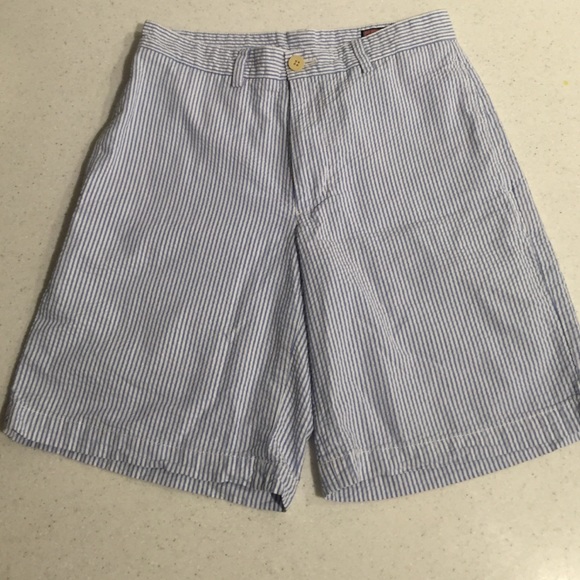 Men's size 28 vineyard vines shorts