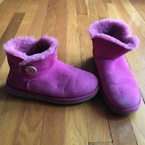 Pink Mini Bailey Button UGGs
