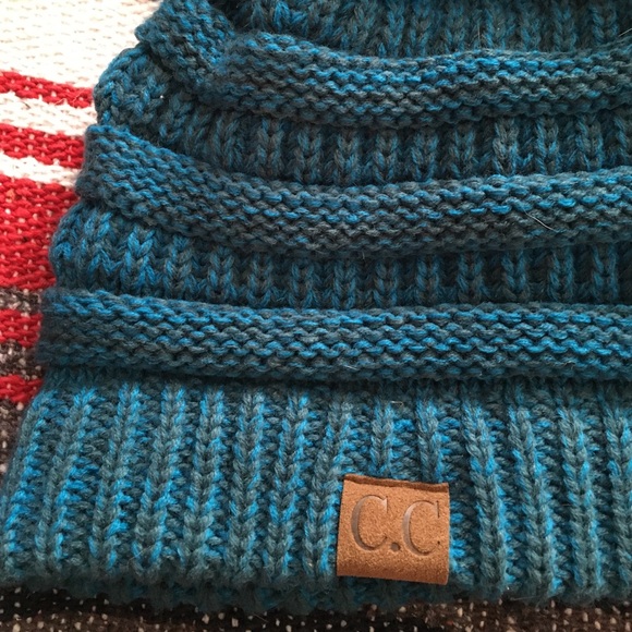 C.C winter hat❄️ - Picture 2 of 2