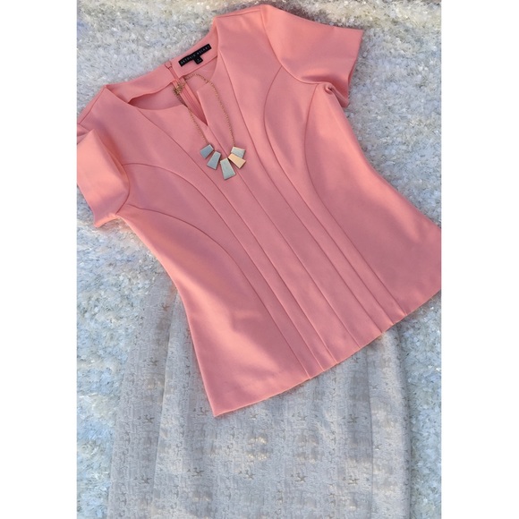 🆕💐Antonio Melani Blouse