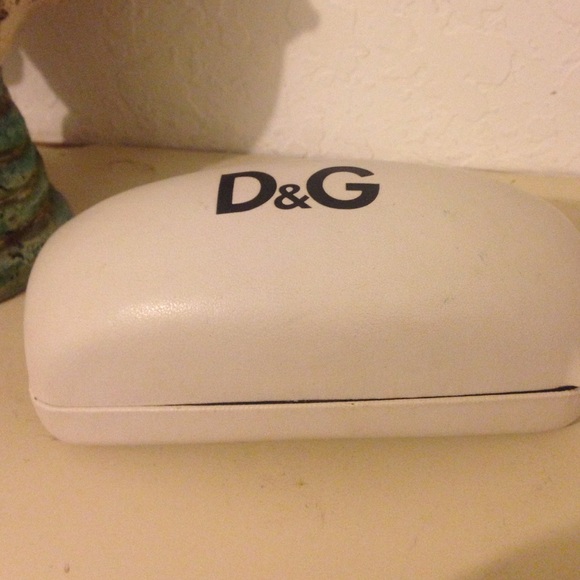 D&G glass case - Picture 1 of 3