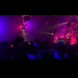 Meet your Posher, Anisa