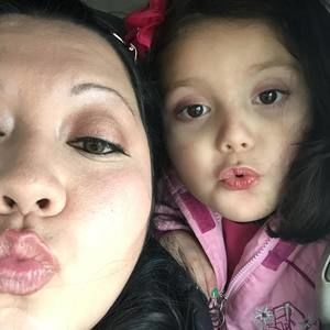 Meet your Posher, Lauris