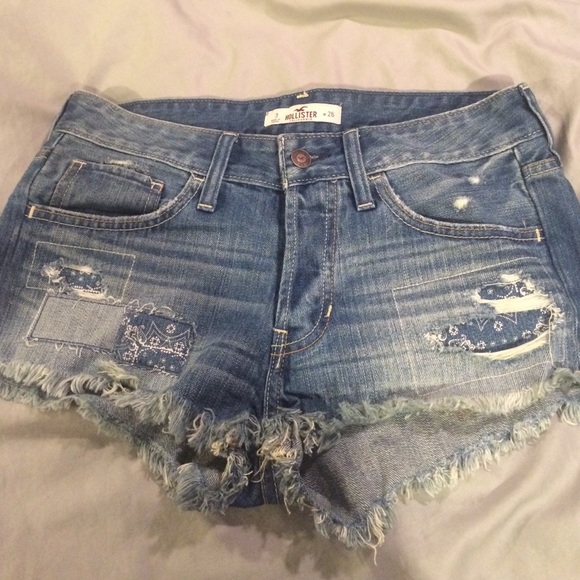 Hollister boyfriend shorts