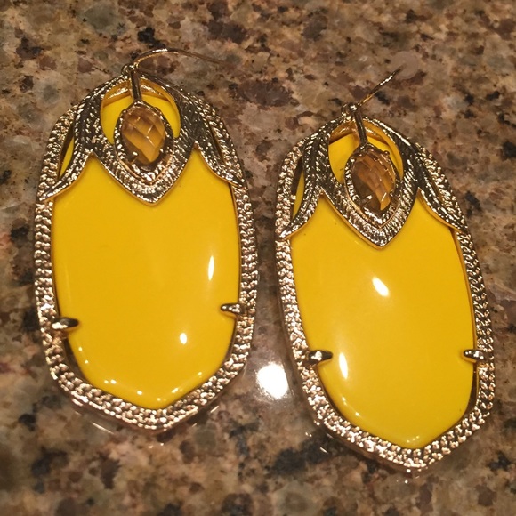 Yellow Color Bar Kendra Scott Earrings
