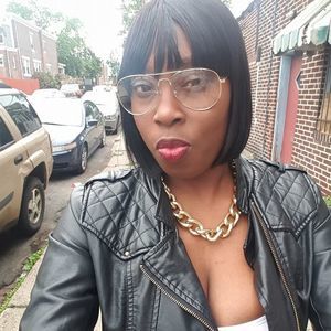 Meet your Posher, Rochelle