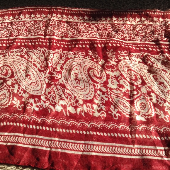 NEW Soft summer scarf or hijab BRAND