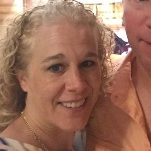 Meet your Posher, Mandy