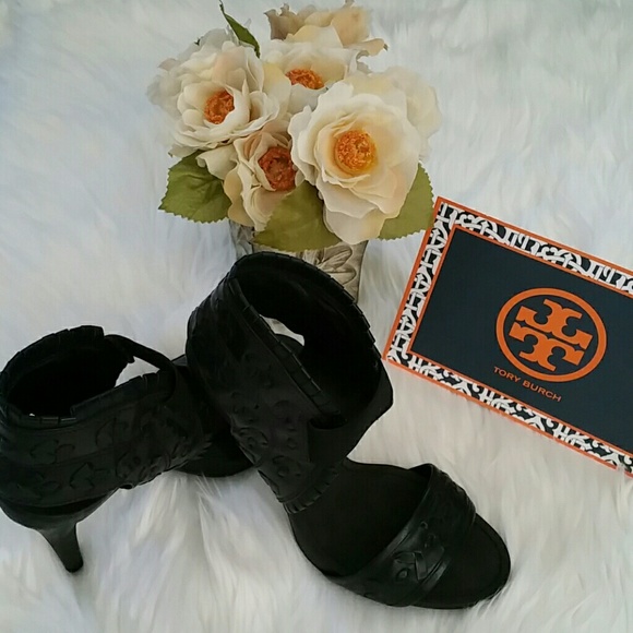 TORY BURCH LEATHER HEELS/SANDALS