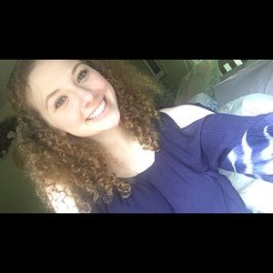 Meet your Posher, Liza