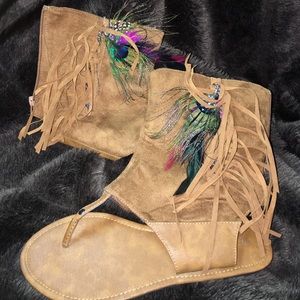 Fringe sandals