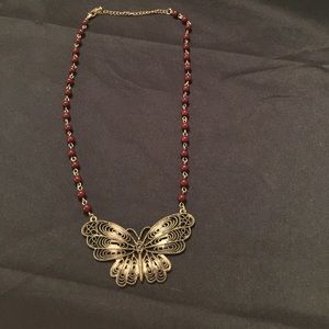 Statement necklace