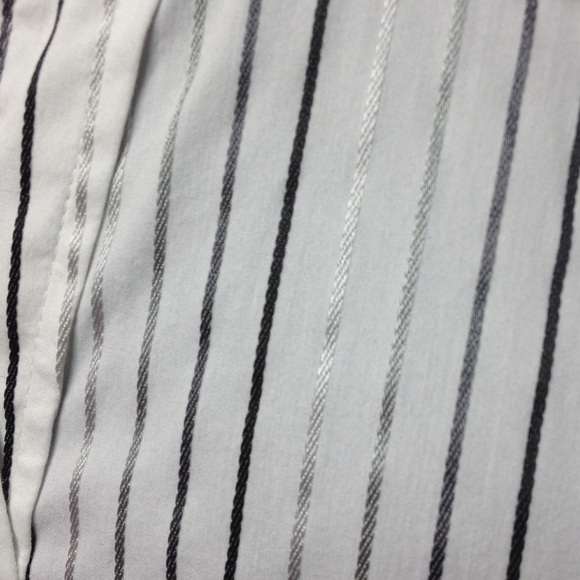 Striped shirt button down - Picture 3 of 4