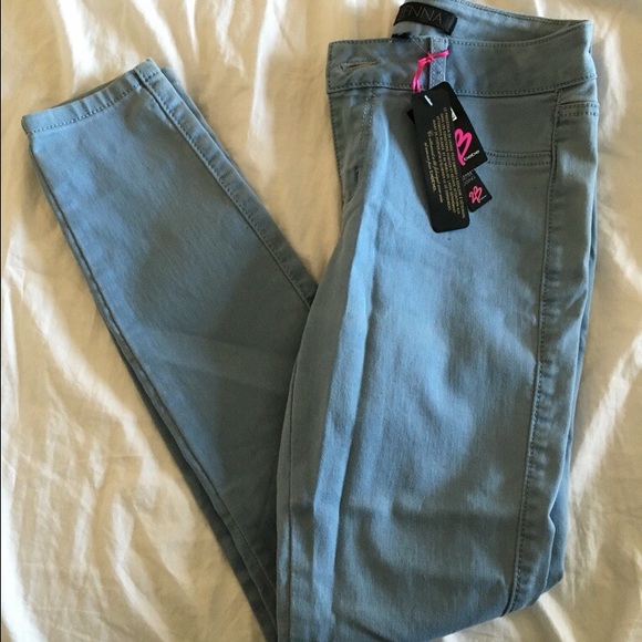 Bebe jeans