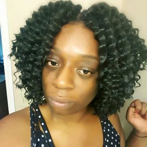 Meet your Posher, Tanesha