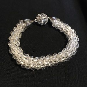 Crystal magnetic bracelet