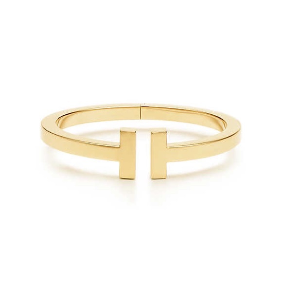 "Tiffany T" 18k gold bracelet