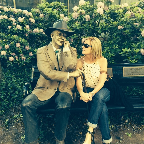 Meet your Posher, Michelle - Picture 1 of 1