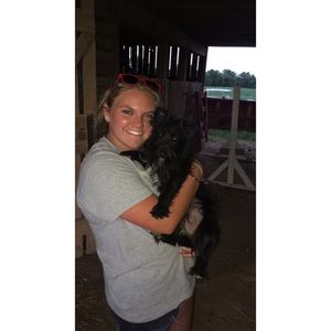 Meet your Posher, Katelyn