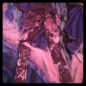Alice in wonderland leggings