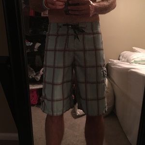 Hurley 34 boardshorts