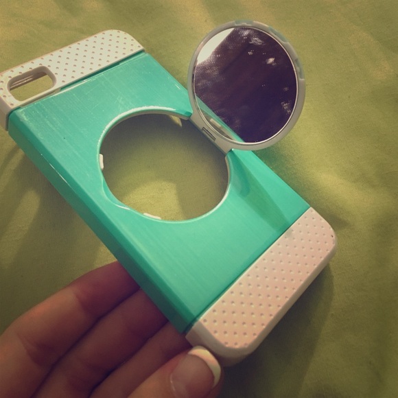 iPhone 4 case