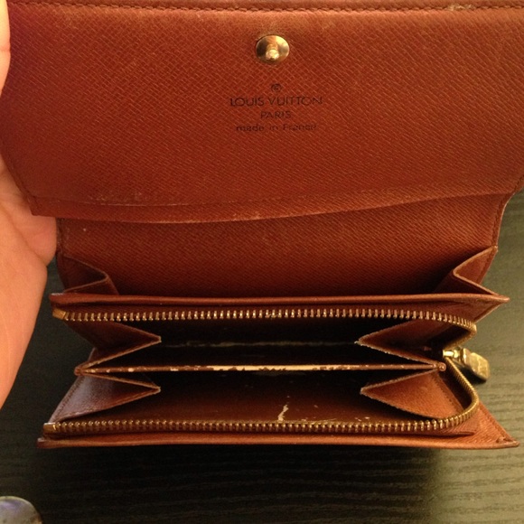 Vintage Louis Vuitton Wallet - Picture 3 of 4