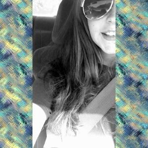 Meet your Posher, Hailey