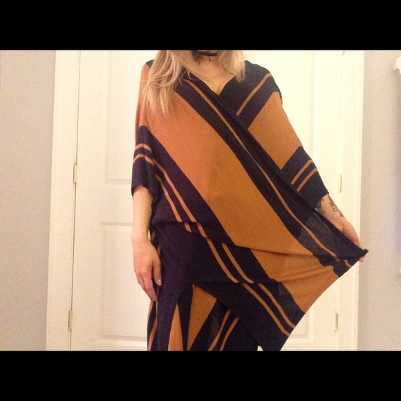 Gorgeous light weight sweater wrap