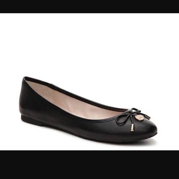 Vince Camuto Lunna leather ballet Flats