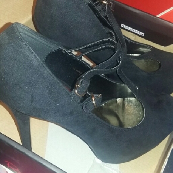 Black heels