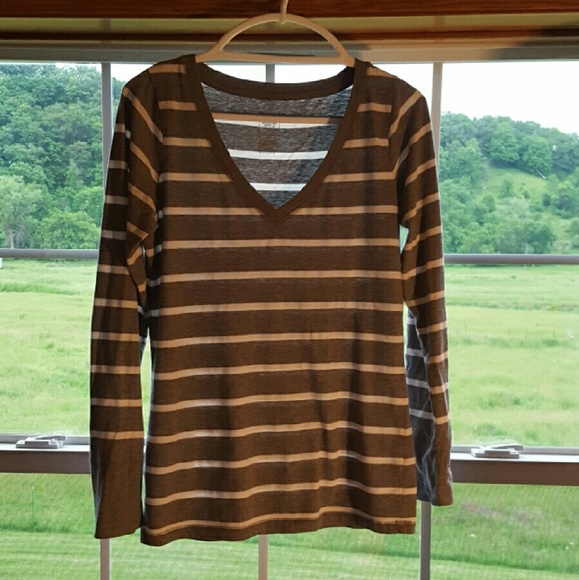 Long sleeve casual tee