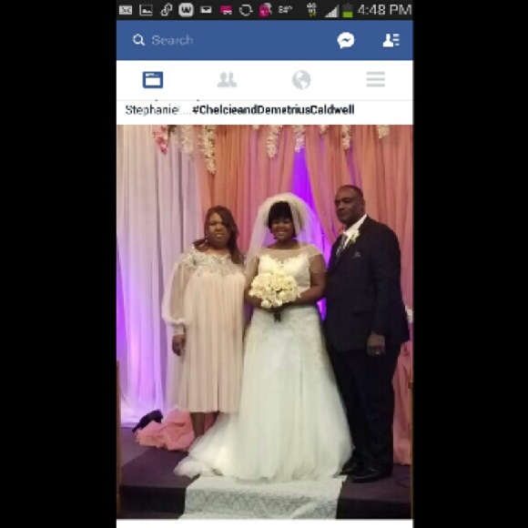 Authentic Julietta wedding gown - Picture 3 of 4