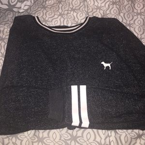 VS Sweater