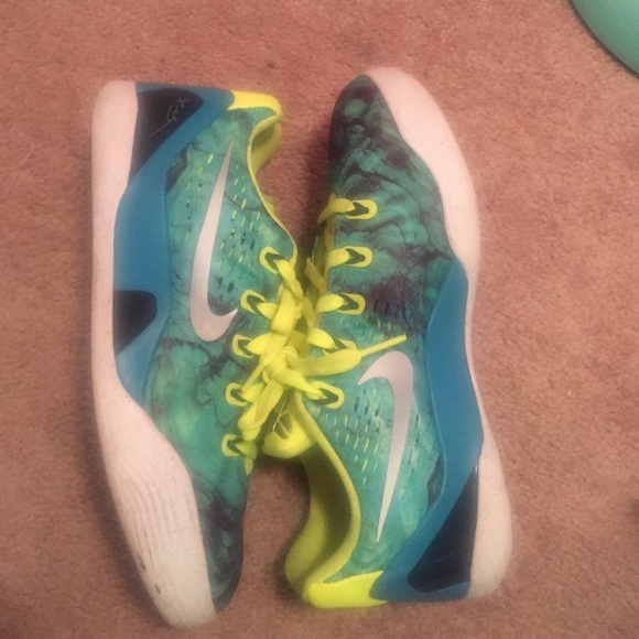 Rare Easter Kobe's - Picture 2 of 3