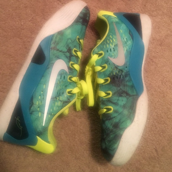 Rare Easter Kobe's - Picture 3 of 3