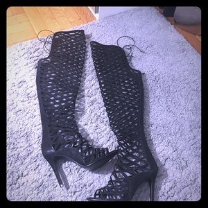 Steve Madden SILK black boots. Never worn. Size 8