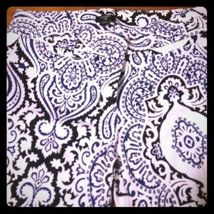 J. Crew Sz 4 blue and black patterned Capri pants