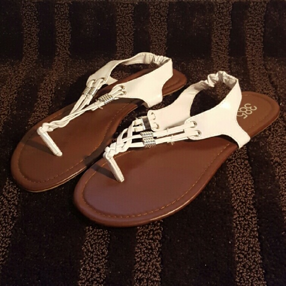 Off White Flats