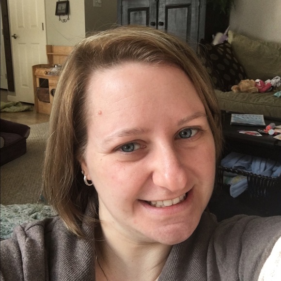 Meet your Posher, Elizabeth - Picture 1 of 1