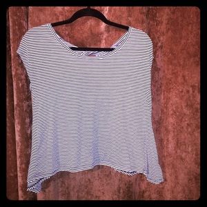 American Eagle open back tee