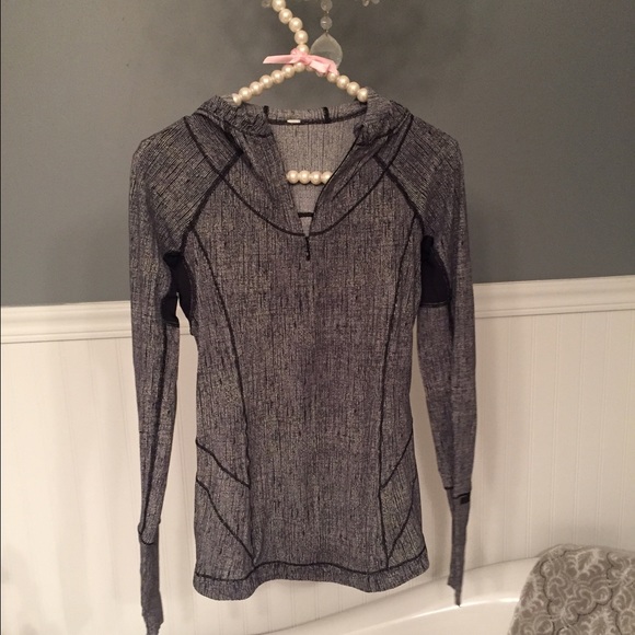 lululemon athletica Tops - Lululemon Hoodie Size 4