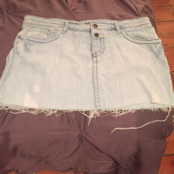 Roxy denim skirt. NWOT