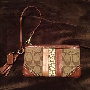 Vintage Coach Wrislet