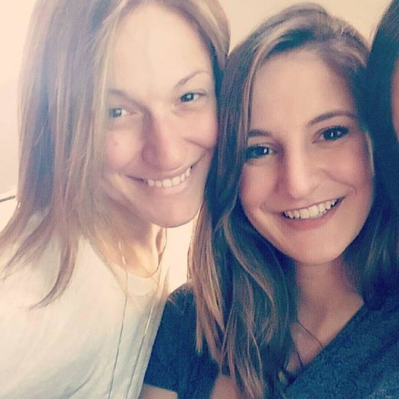 Meet your Posher, Rachel - Picture 1 of 1