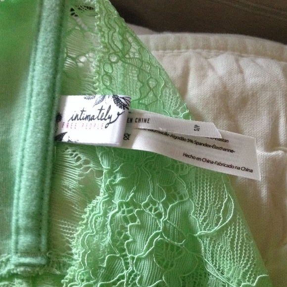 FREE PEOPLE Mint Lace Bandeau SZ S - Picture 3 of 3